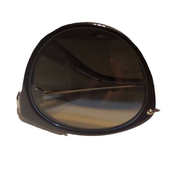 VINTAGE SUNGLASSES   - Picture 3 of 10